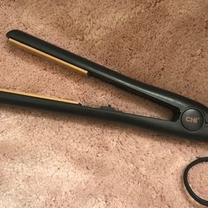 CHI straightener